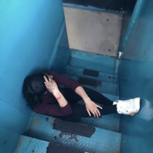 Meet your Posher, Lesly